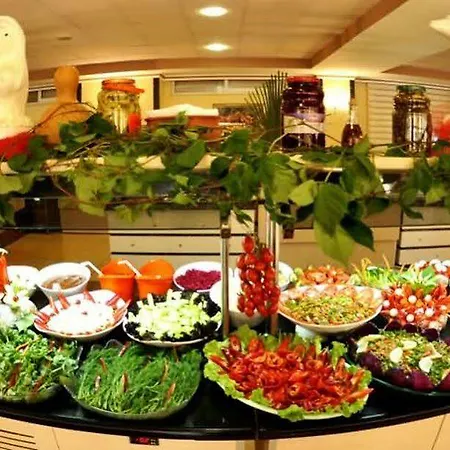 First Class Курортный комплекс 5*